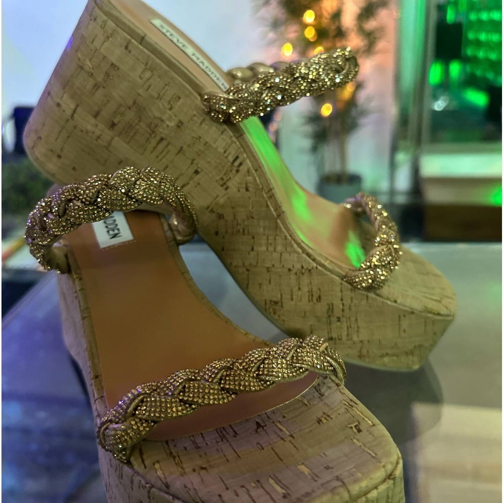 Steve Madden Metallic Wedge Sandals